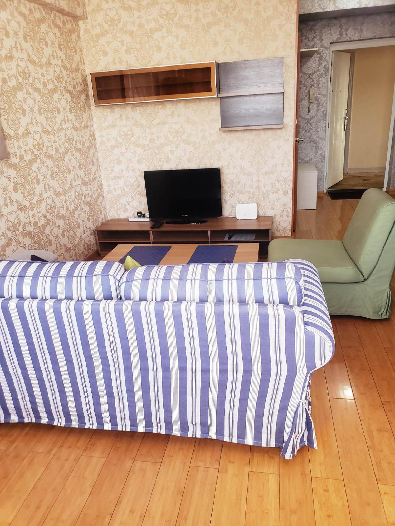 Tanan Center Serviced Apartments أولان باتور الغرفة الصورة