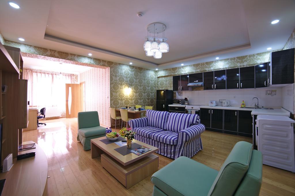 Tanan Center Serviced Apartments أولان باتور الغرفة الصورة